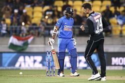Is Washington Sundar being underplayed by RCB?