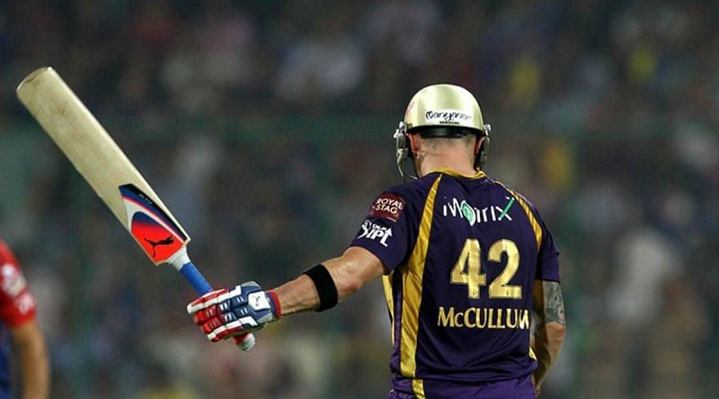 Brendon McCullum destroyed RCB to make 158* in the first-ever IPL game