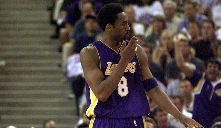 Kobe during the 2001 NBA Finals [Credits: NBA]
