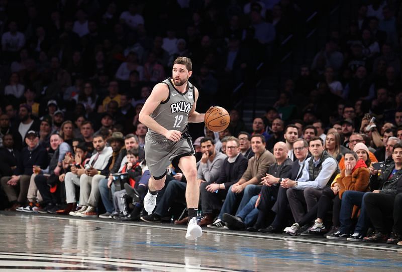 Joe Harris will improve the LA Lakers with his 3-point shooting abilities