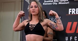 Invicta FC 42 - Alesha Zappitella grabs the Atomweight title