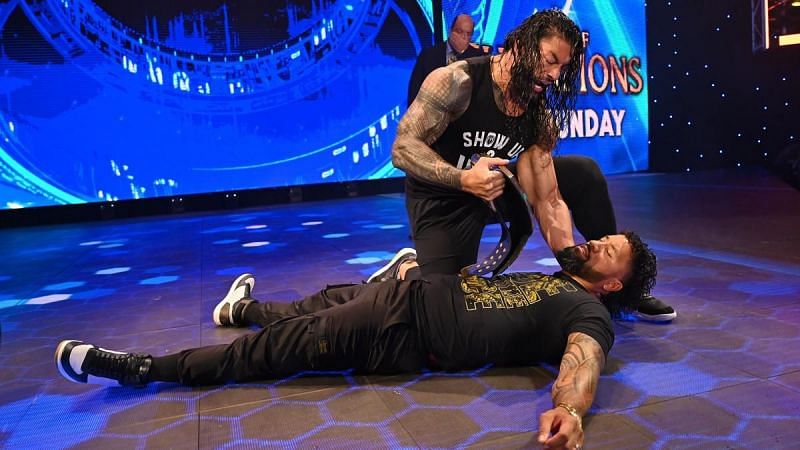 Jey Uso was attacked by Roman Reigns to close out this week&#039;s episode of WWE SmackDown