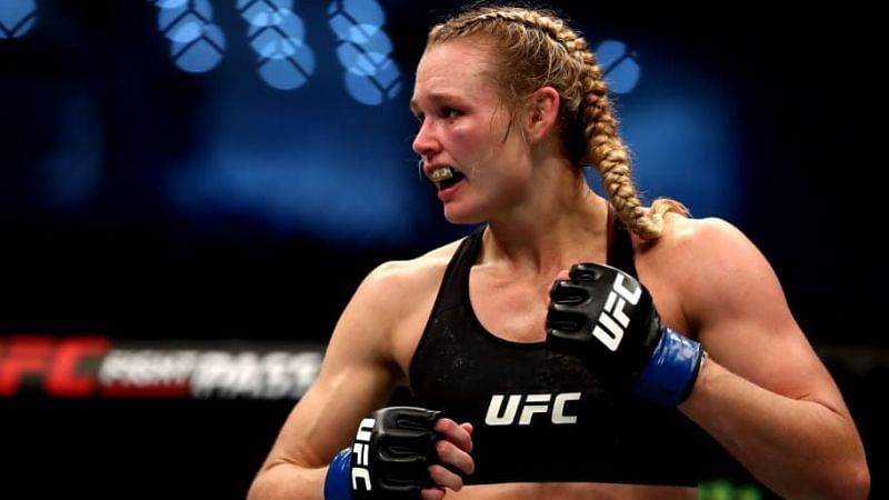 Andrea Lee should have an athletic advantage over Roxanne Modafferi this wekeend