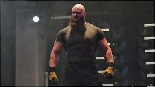 WWE सुपरस्टार ब्रॉन स्ट्रोमैैन ने 154 किलो के रेसलर को दी धमकी, Raw में हुआ था धमाकेदार मैच