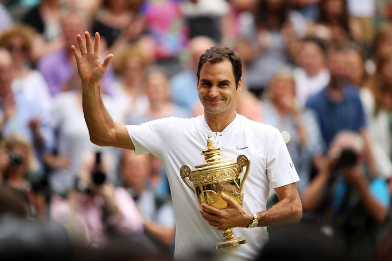 Roger Federer with the Wimbledon trophy in July 2017