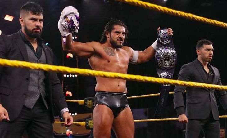 Santos Escobar reveals his parents' reaction him wrestling unmasked in WWE