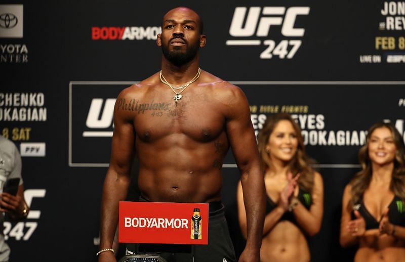 UFC 247 Jones v Reyes: Weigh-Ins