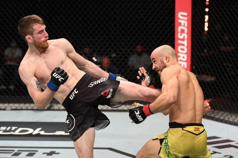 Cory Sandhagen knocked out Marlon Moraes in the main event of last night&#039;s UFC show.