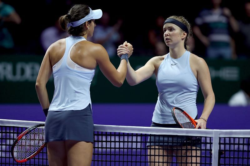 Caroline Garcia (L) and Elina Svitolina at the 2017 WTA Finals