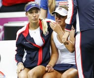 Danielle Collins (L) and Sofia Kenin in the 2018 Fed Cup Final