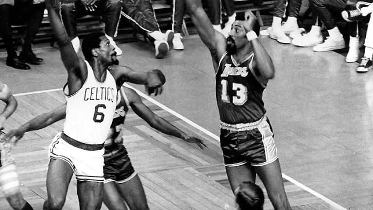 A Closer Look at the Celtics vs. Lakers Rivalry – Legends of Sport