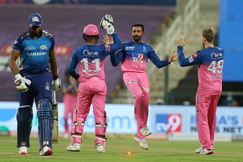 RR chased down a difficult target to record the highest successful run-chase against MI. [PC: iplt20.com]