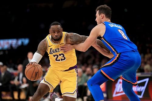 Oklahoma City Thunder vs Los Angeles Lakers