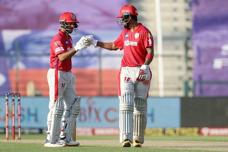 KL Rahul (R) and Mayank Agarwal (L) in action against KKR on Saturday (Credits: IPLT20.com)