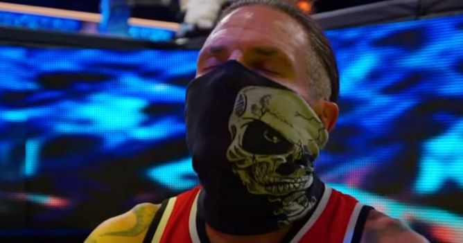 Elias shares his honest opinions about how WWE has treated Jeff Hardy (Exclusive)