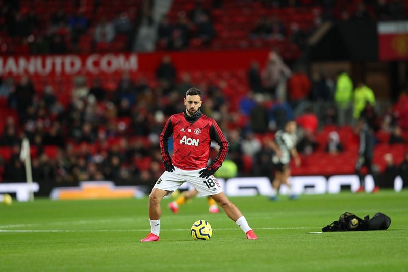 Fernandes prepares to make his Manchester United debut