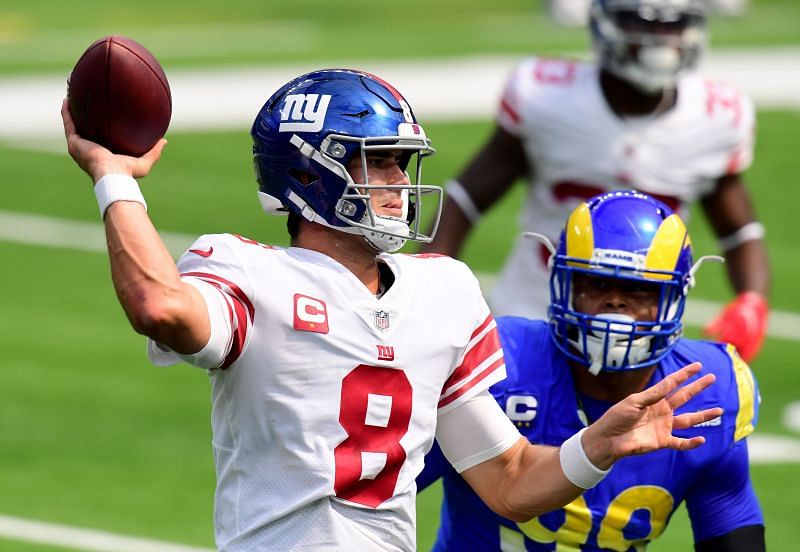 New York Giants v Los Angeles Rams