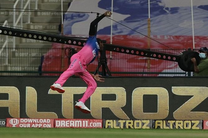 IPL 2020: Jofra Archer takes stunning one-handed catch to dismiss Ishan Kishan [Watch]