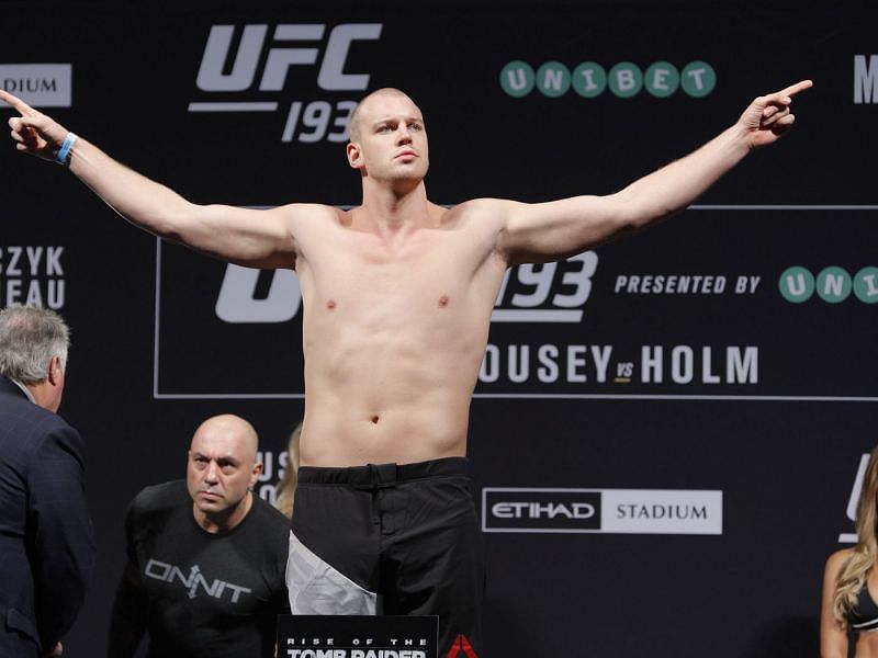 Can veteran Stefan Struve come out on top against Tai Tuivasa?