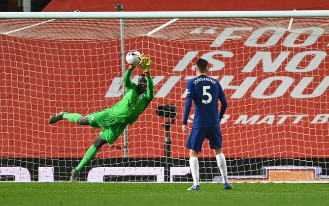 Edouard Mendy the star in dull affair between Manchester United and Chelsea