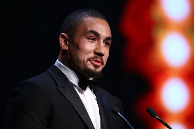 Robert Whittaker praises Israel Adesanya's UFC 253 performance: "I don't like the guy, but he's bloody good"