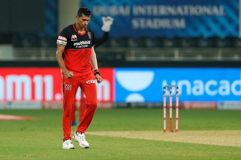 Navdeep Saini picked up an injury to his bowling hand