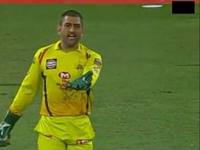 IPL 2020, Twitter Reactions - एम एस धोनी और अंपायरिंग को लेकर ट्विटर पर प्रतिक्रियाएं