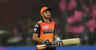 IPL 2020: Are SRH shooting themselves in the foot by playing Manish Pandey at No. 3?