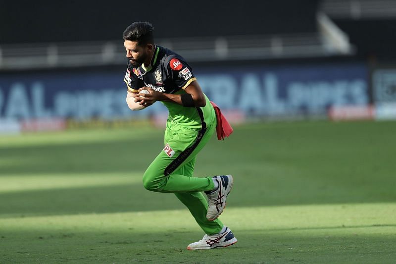 Siraj proved his previous performance to be the exception rather than the norm. [PC: iplt20.com]