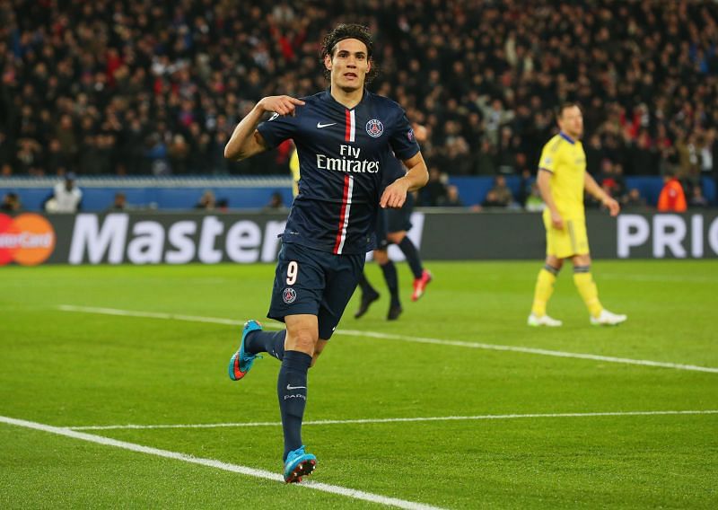 Cavani is reportedly on his way to Manchester United