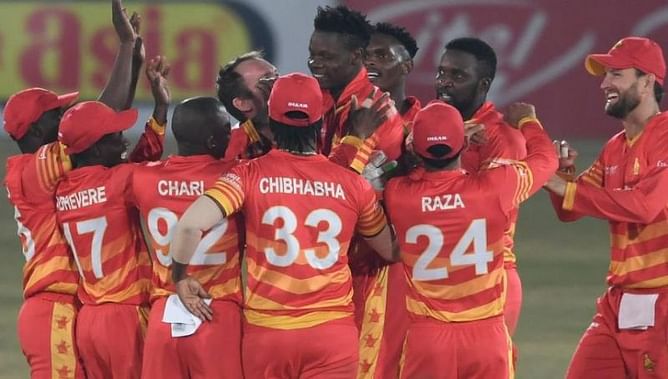 PAK vs ZIM: जिम्बाब्वे ने तीसरे वनडे में पाकिस्तान को सुपर ओवर में हराया