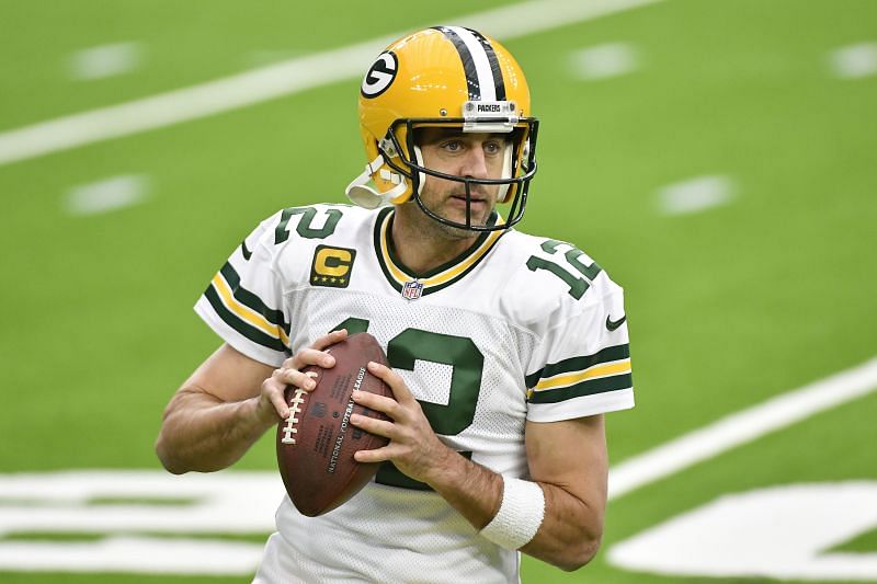 Green Bay Packers QB Aaron Rodgers Enter caption