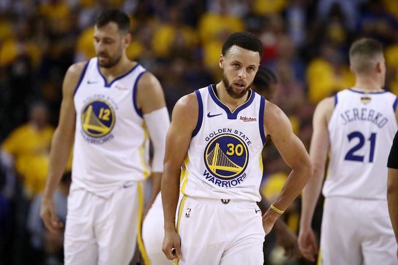 Warriors' Stephen Curry expects to return by start of playoffs