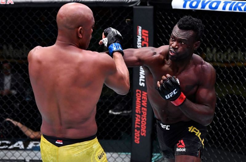 Uriah Hall knocked out Anderson Silva in the main event of last night&#039;s UFC show