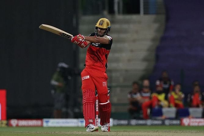 IPL 2020: 'If any team has an all-rounder at No. 5, it means they are slightly light on batting' - Irfan Pathan on what is going wrong for RCB