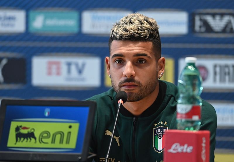 Emerson Palmieri in a press conference for Italy