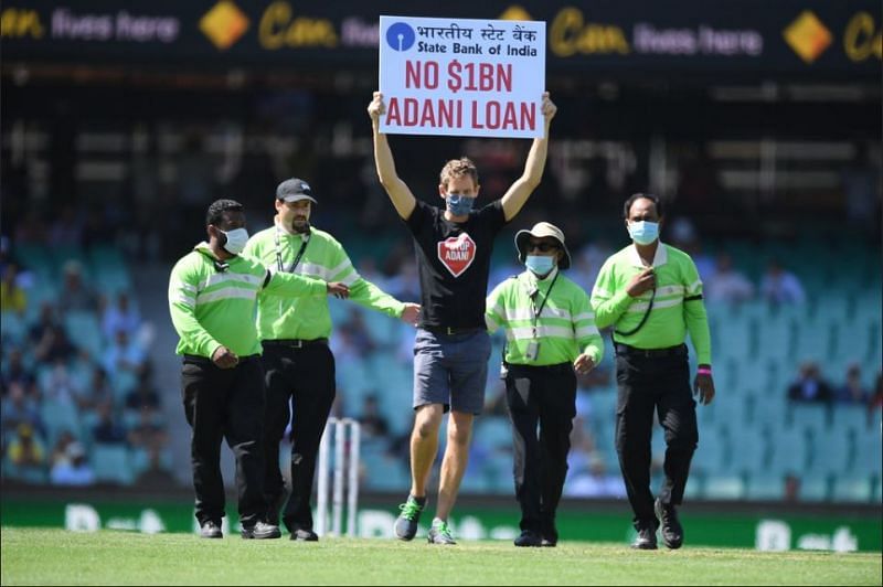 Protestors on the field during the IND v AUS 1st ODI [PC: Flickr.com]