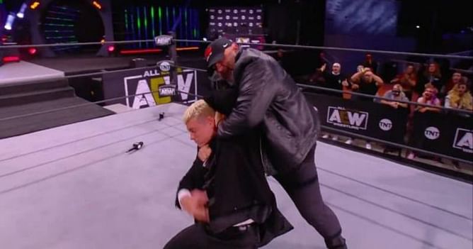Taz chokes out Cody on AEW Dynamite, Legend's son shows up