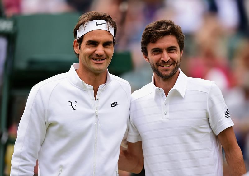 Gilles Simon thinks that France is obsessed with Roger Federer.