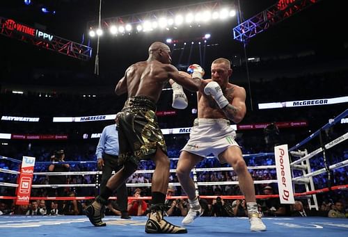 Floyd Mayweather Jr. v Conor McGregor