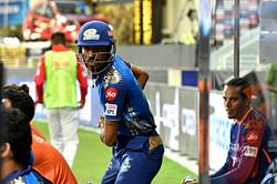 IPL 2020 - रोहित शर्मा ने हार्दिक पांड्या के प्लेऑफ में खेलने को लेकर दी प्रतिक्रिया