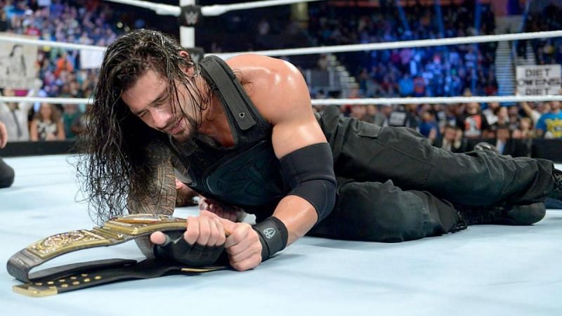 WWE Survivor Series में रोमन रेंस की खुशी कुछ ही पलों में खत्म हो गई थी