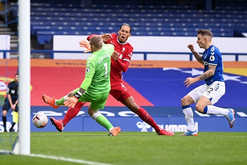 Jordan Pickford and Virgil van Dijk