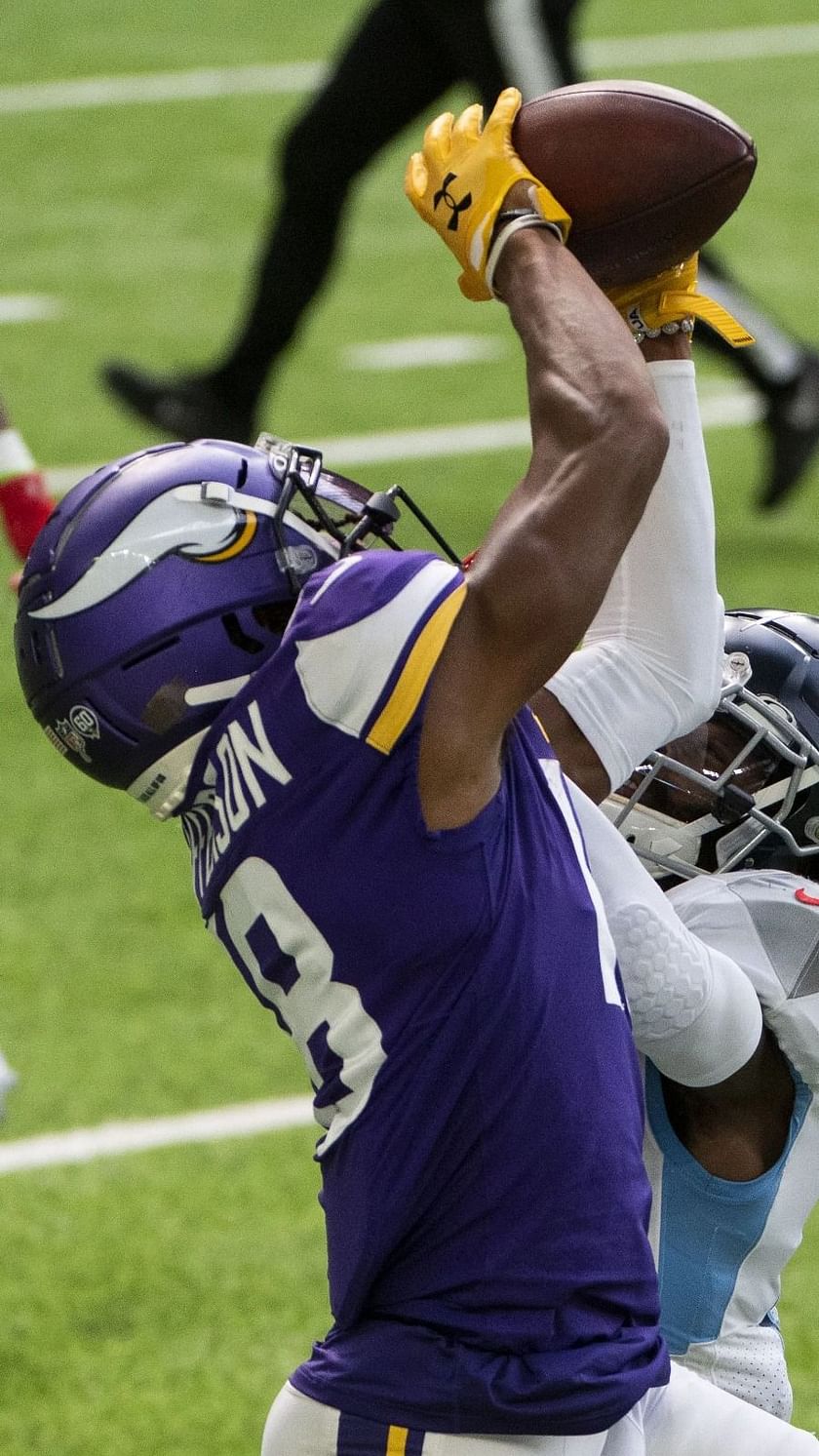 VIDEO: Vikings Players React to Justin Jefferson's Insane Catch vs Bills