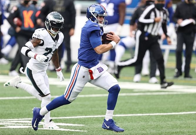 NFL Week 10: Twitter reacts to Daniel Jones' touchdown run