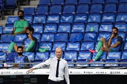 Real Madrid News Roundup: Blancos interested in Barcelona target, injury update on star forward who could miss Madrid derby, and more — 30th November 2020