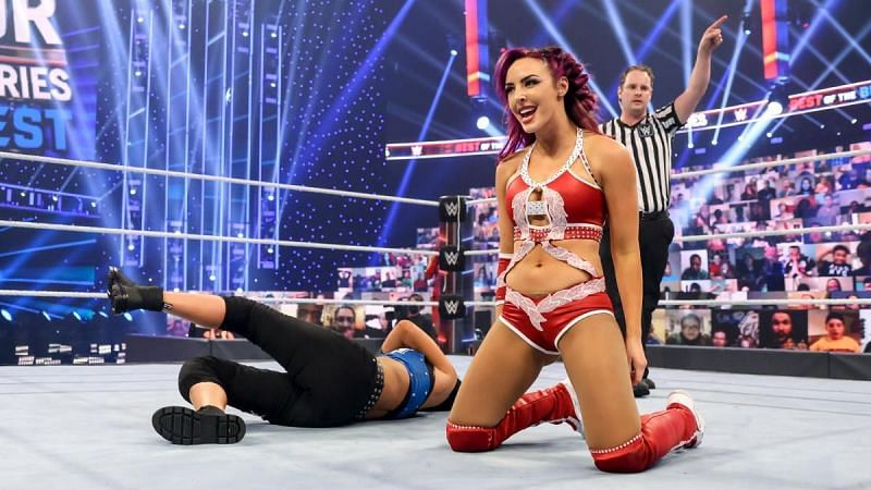 Peyton Royce stunned Bayley at Survivor Series