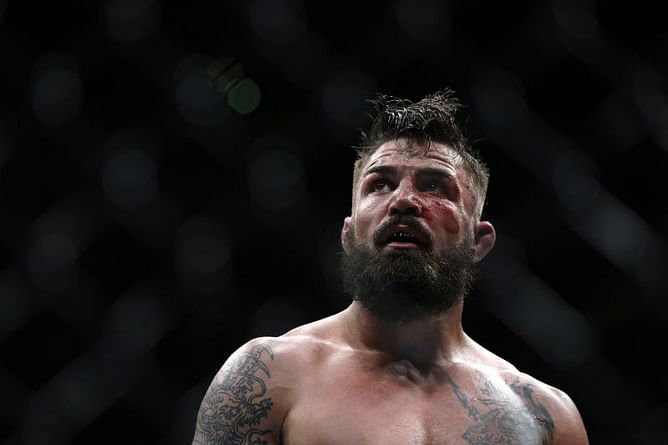 Mike Perry hints at quitting the sport during brutal weight cut for UFC 255: 'It's death to me'