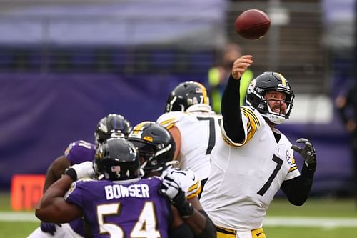 Pittsburgh Steelers v Baltimore Ravens