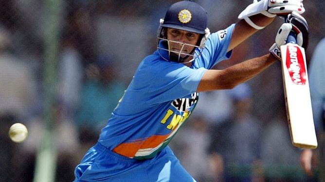 AUS v IND - 3 दिग्गज भारतीय बल्लेबाज जो ऑस्ट्रेलिया के खिलाफ वनडे में एक भी शतक नहीं लगा पाए